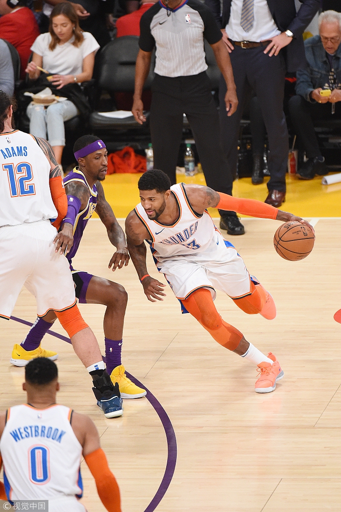 处于被动防 处于被动防