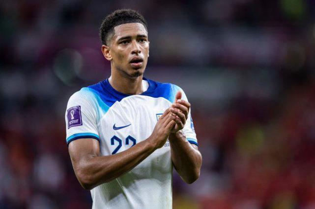 成为决定性 成为决定性